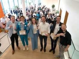 Gedeputeerde Helga Witjes reikt vakjuryprijs uit aan winnaar Veluwse Innovatie Prijs 2024