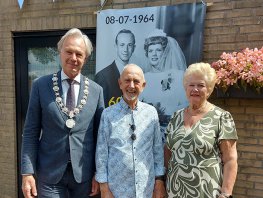 Herman en Henny Feitsma-Numan 60 jaar getrouwd