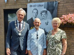 Herman en Henny Feitsma-Numan 60 jaar getrouwd
