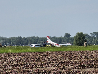 Noodlanding vliegtuig Nunspeet