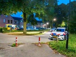 Steekincident in wooncomplex Harderwijk: Vrouw aangehouden, man naar ziekenhuis overgebracht