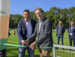 Kunstgrasveld VVOG Harderwijk officieel geopend: ‘Duurzaam en voldoet aan hoogste eisen’