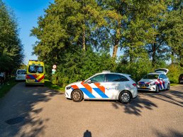 Wielrenner aangereden op kruising Lageweg en Waterweg in Hierden