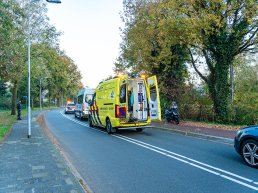 Fietser gewond na aanrijding met scooterrijder op fietspad in Harderwijk