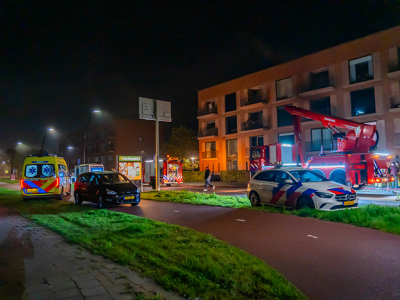 Woningbrand in appartementencomplex Harderwijk, forse schade door vermoedelijk kaarsvuur