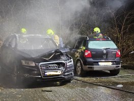 Auto in brand op parkeerplaats in Harderwijk