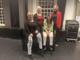 Theaterwerkplaats speelt komedies