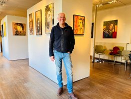 Expressieve expositie popkoppen in de Mess Harderwijk