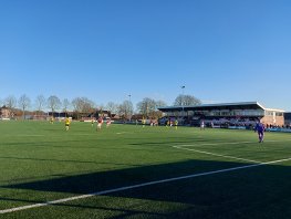 v.v. Hierden gaat in slotfase onderuit tegen DOS Kampen. (0-1)